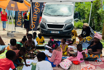 Espace de rencontrer et d'échange entre jeunes en plein quartier