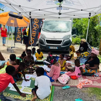 Espace de rencontrer et d'échange entre jeunes en plein quartier 